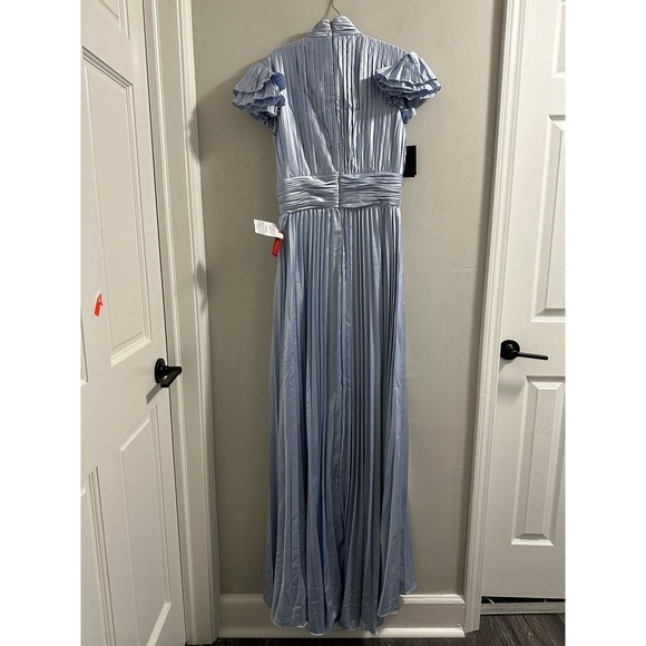 Ieena for Mac Duggal PLEATED KEYHOLE RUFFLED CAP SLEEVE GOWN - Picture 10 of 14